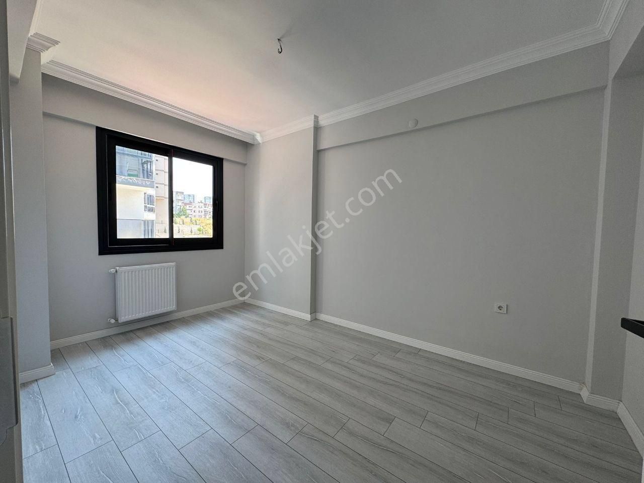 İzmir Karabağlar Devrim Mahde Site İçerisinde 3+1 Satılık Sıfır Daire - Görsel 3