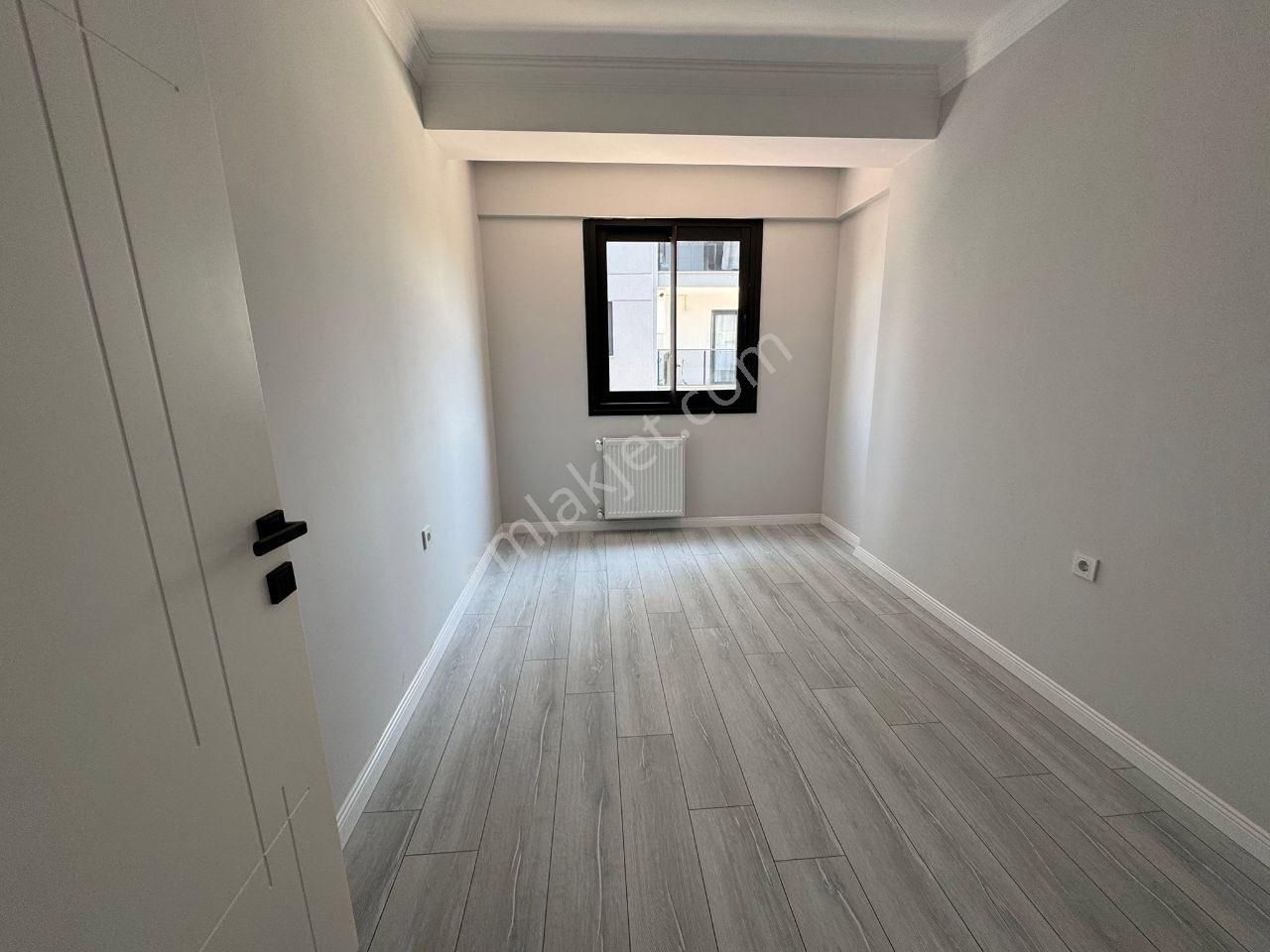 İzmir Karabağlar Devrim Mahde Site İçerisinde 3+1 Satılık Sıfır Daire - Görsel 15