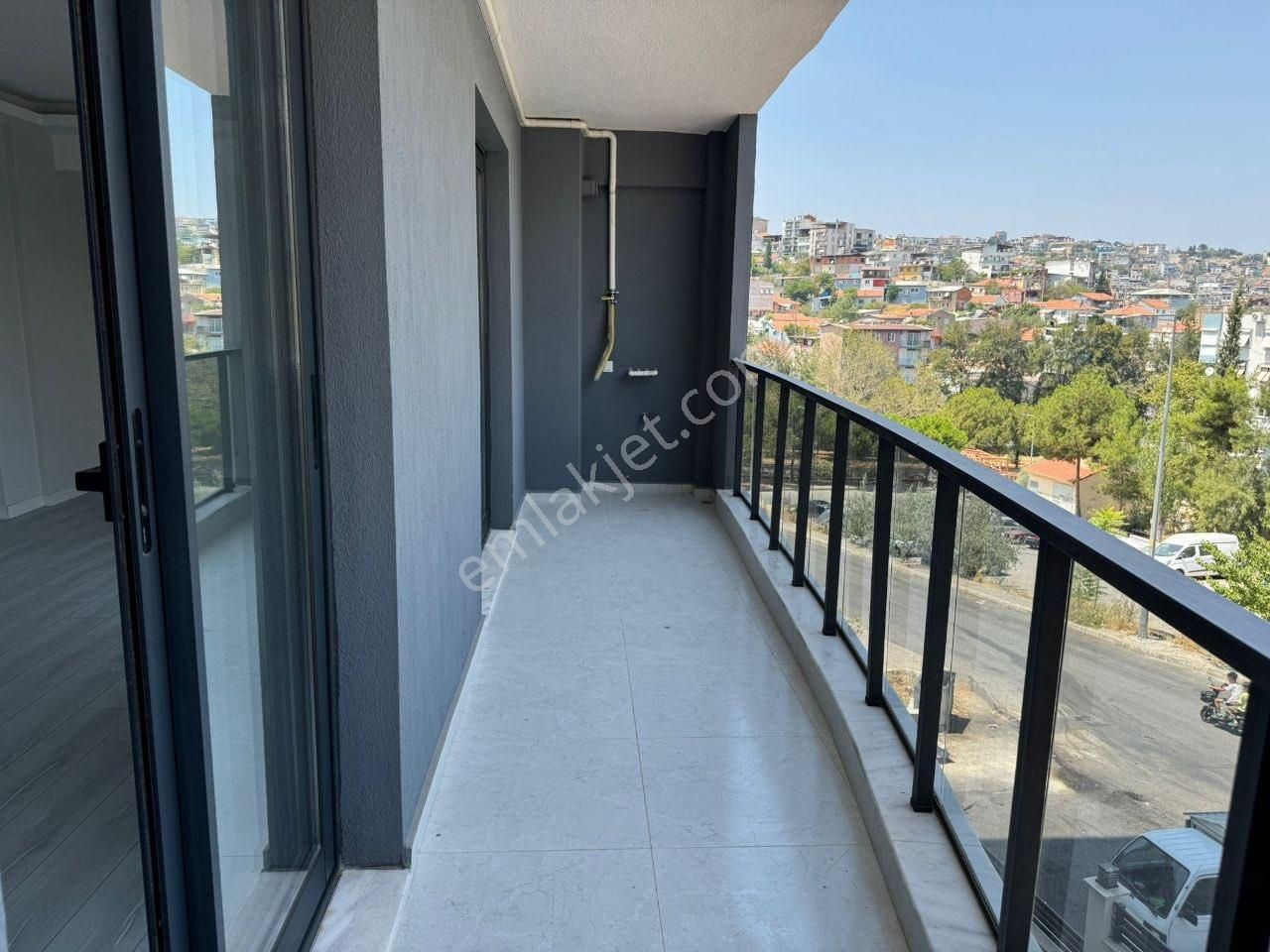 İzmir Karabağlar Devrim Mahde Site İçerisinde 3+1 Satılık Sıfır Daire - Görsel 24