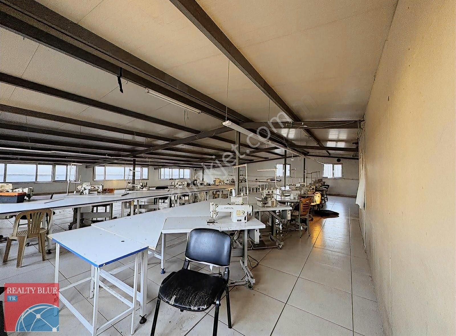 Adil Mah Merkezi Lokasyonda 330m2 İş Yeri