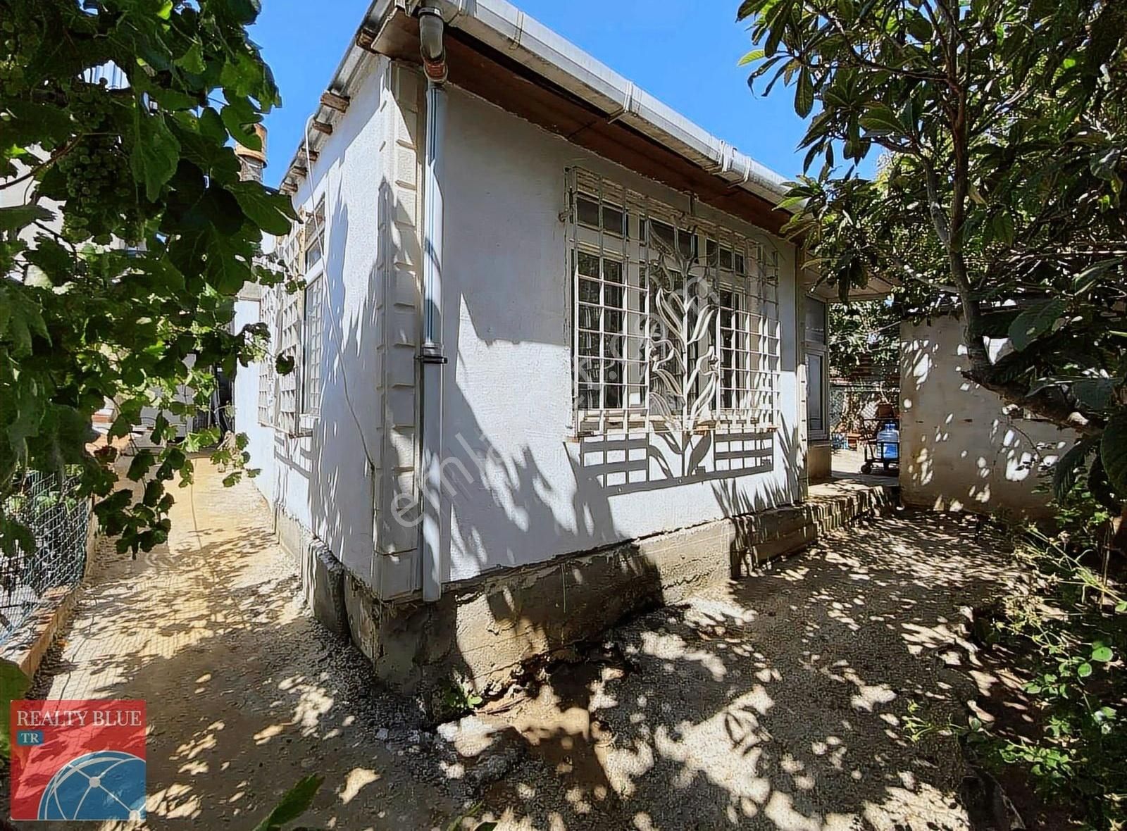 Ertuğrul Gazi Mah Satılık Müstakil Ev Ve Arsası - Görsel 11