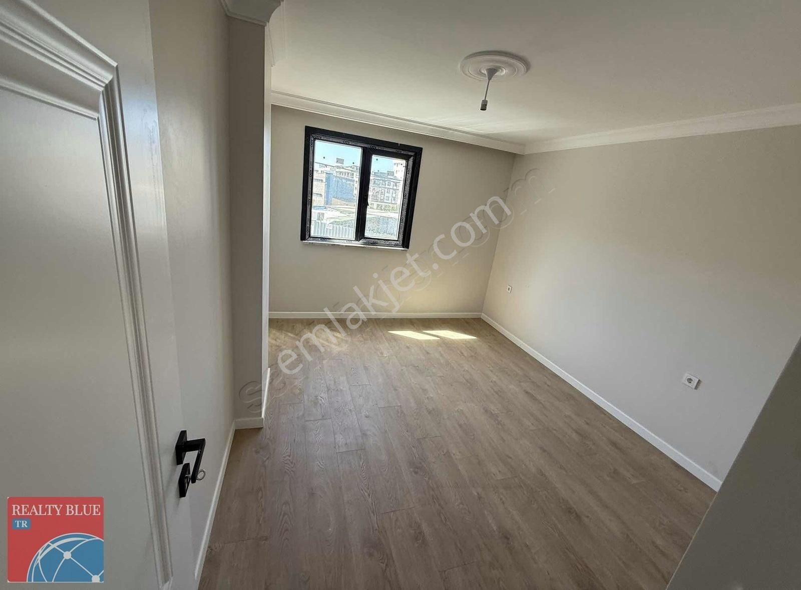 Adil'de Merkeze Yürüme Mesafesinde 2+1 Sıfır Daire - Görsel 19