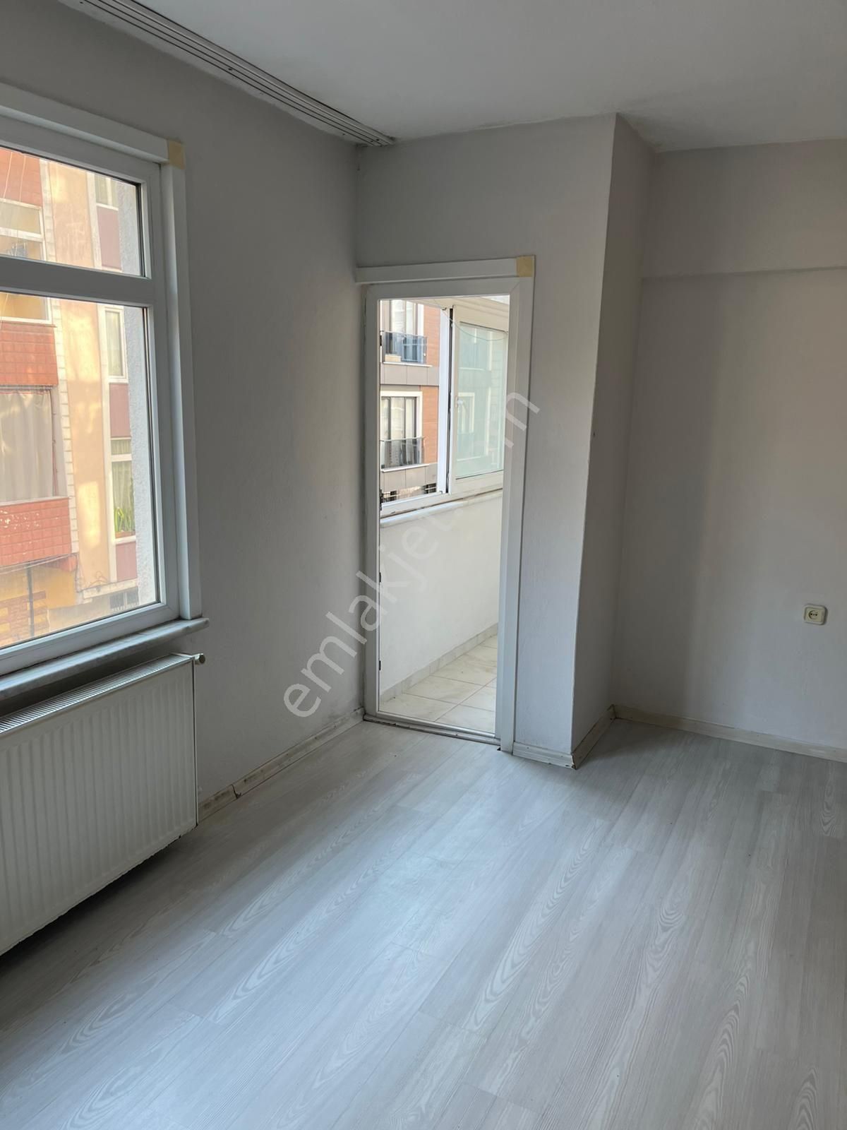 Gold Vadi Grupdan 50. Yilda 2+1 Kiralık Daire