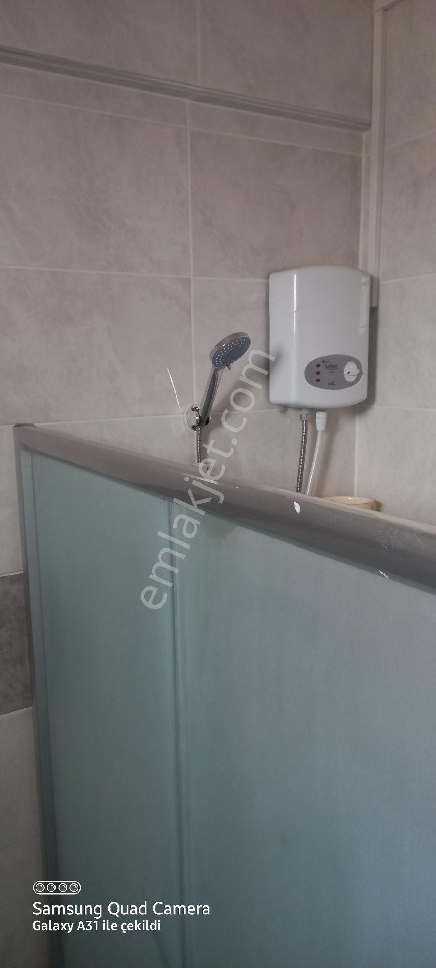 Afyonkarahisar Çıkrıkta Köşe Konumlu Bahçeli Müstakil Ev - Görsel 18