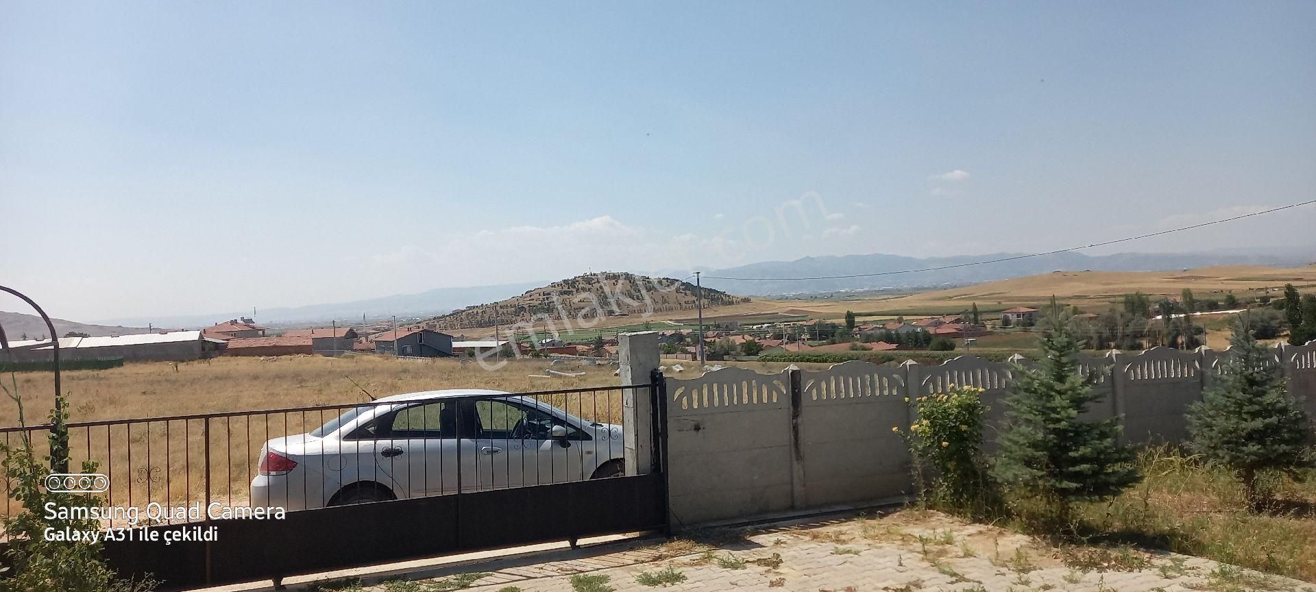 Afyonkarahisar Çıkrıkta Köşe Konumlu Bahçeli Müstakil Ev - Görsel 28