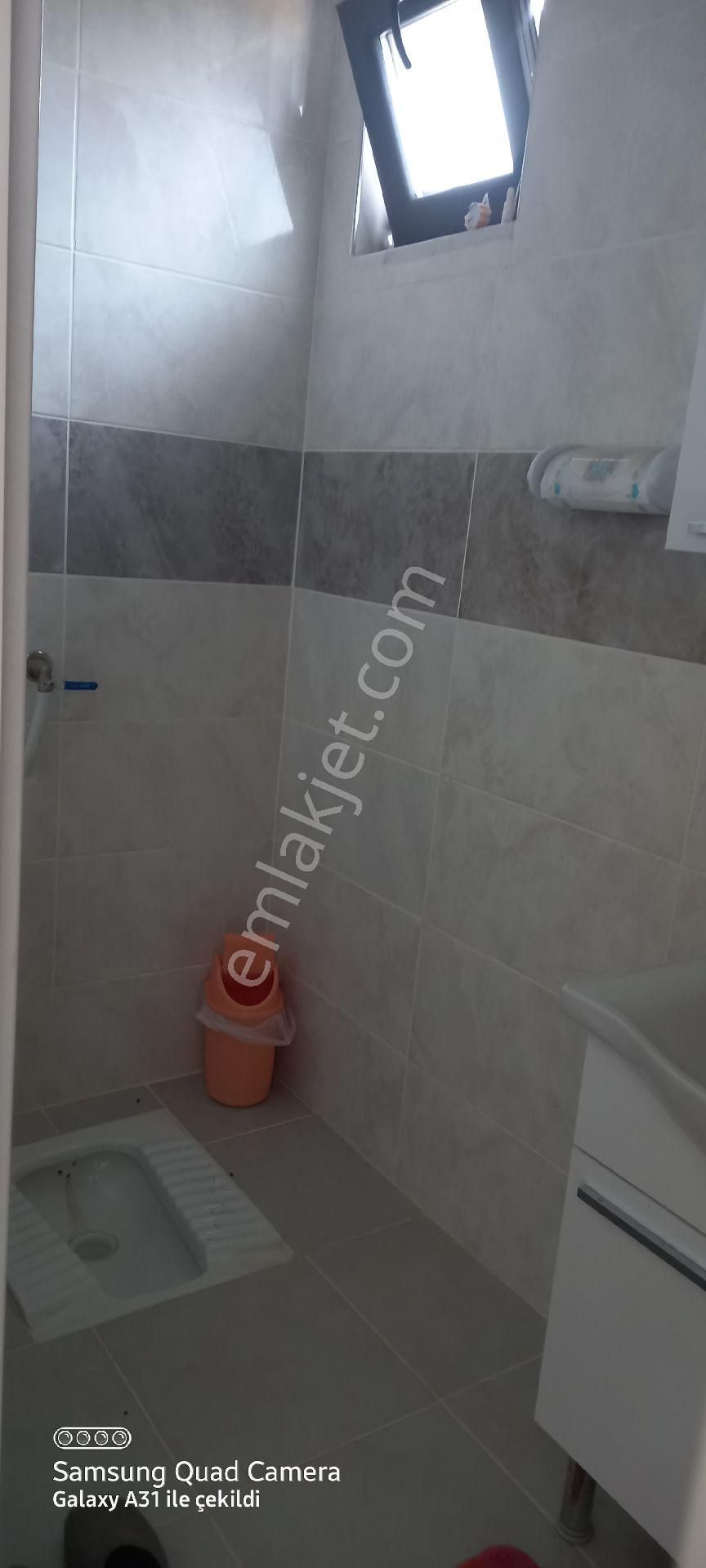 Afyonkarahisar Çıkrıkta Köşe Konumlu Bahçeli Müstakil Ev - Görsel 11