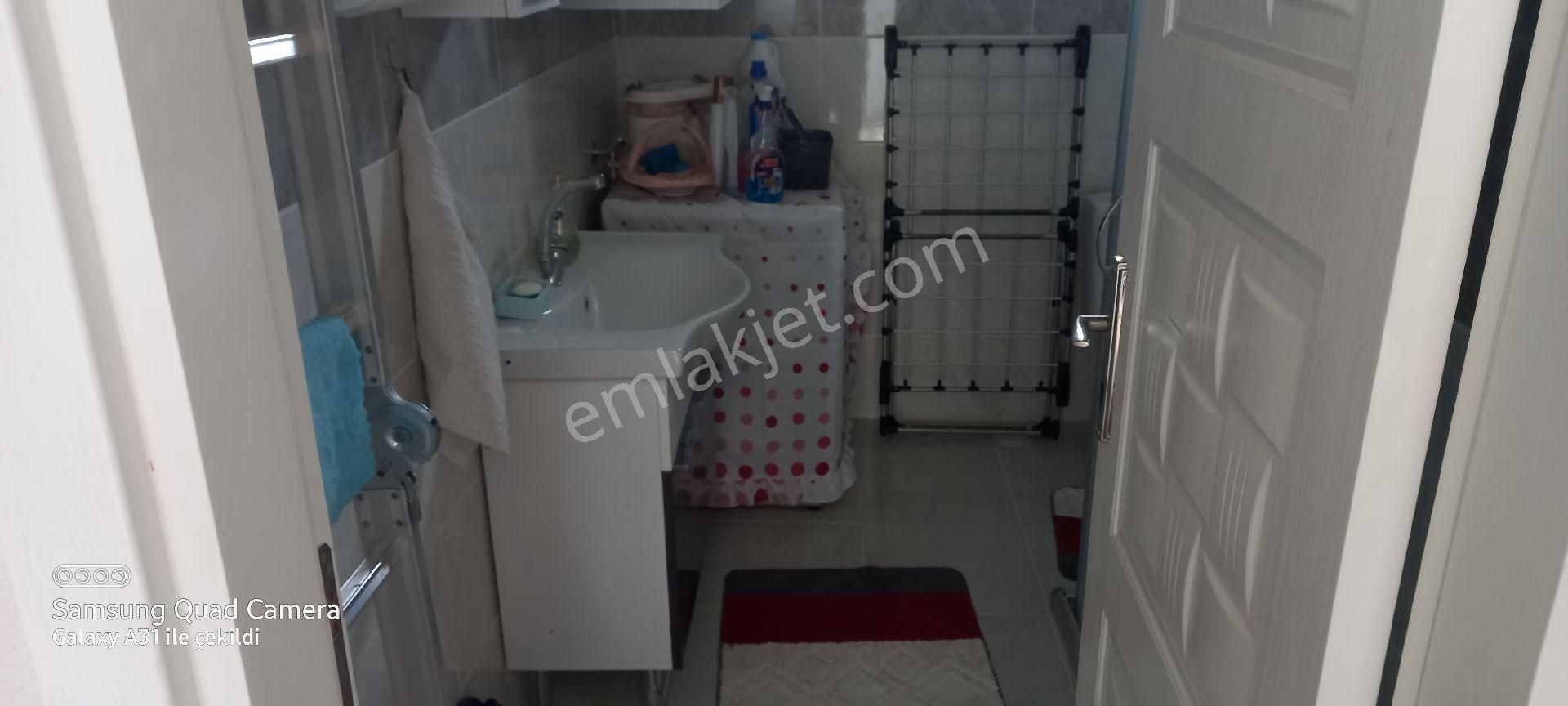 Afyonkarahisar Çıkrıkta Köşe Konumlu Bahçeli Müstakil Ev - Görsel 12