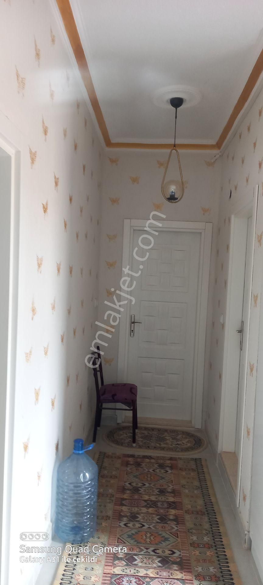 Afyonkarahisar Çıkrıkta Köşe Konumlu Bahçeli Müstakil Ev - Görsel 10