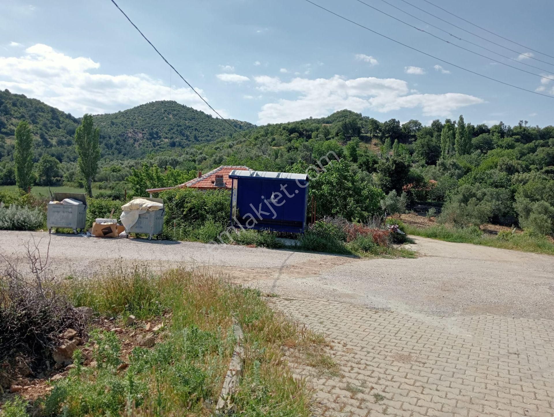 Komutan Emlaktan Bergama Muratlar Köyünde 270 M2 İmarlı Arsa - Görsel 23