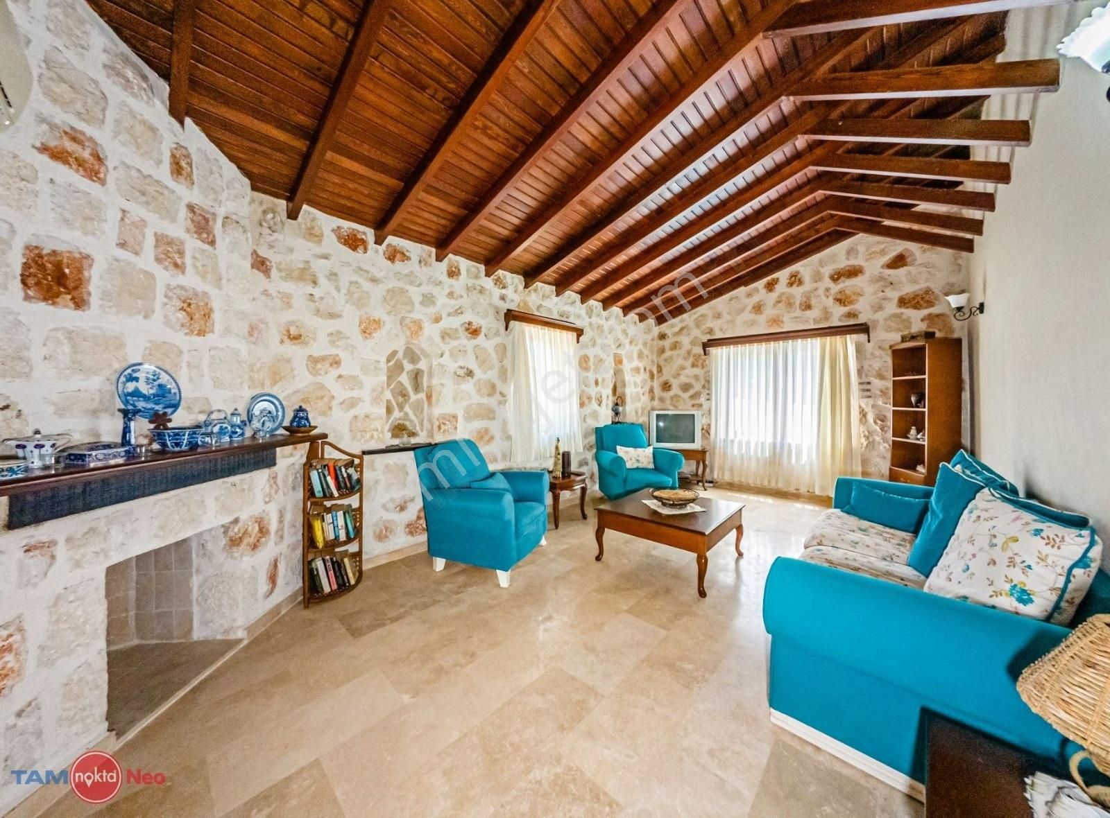 Kaş Merkezine 10 Dakikalık Mesafede Taş Villa - Görsel 17