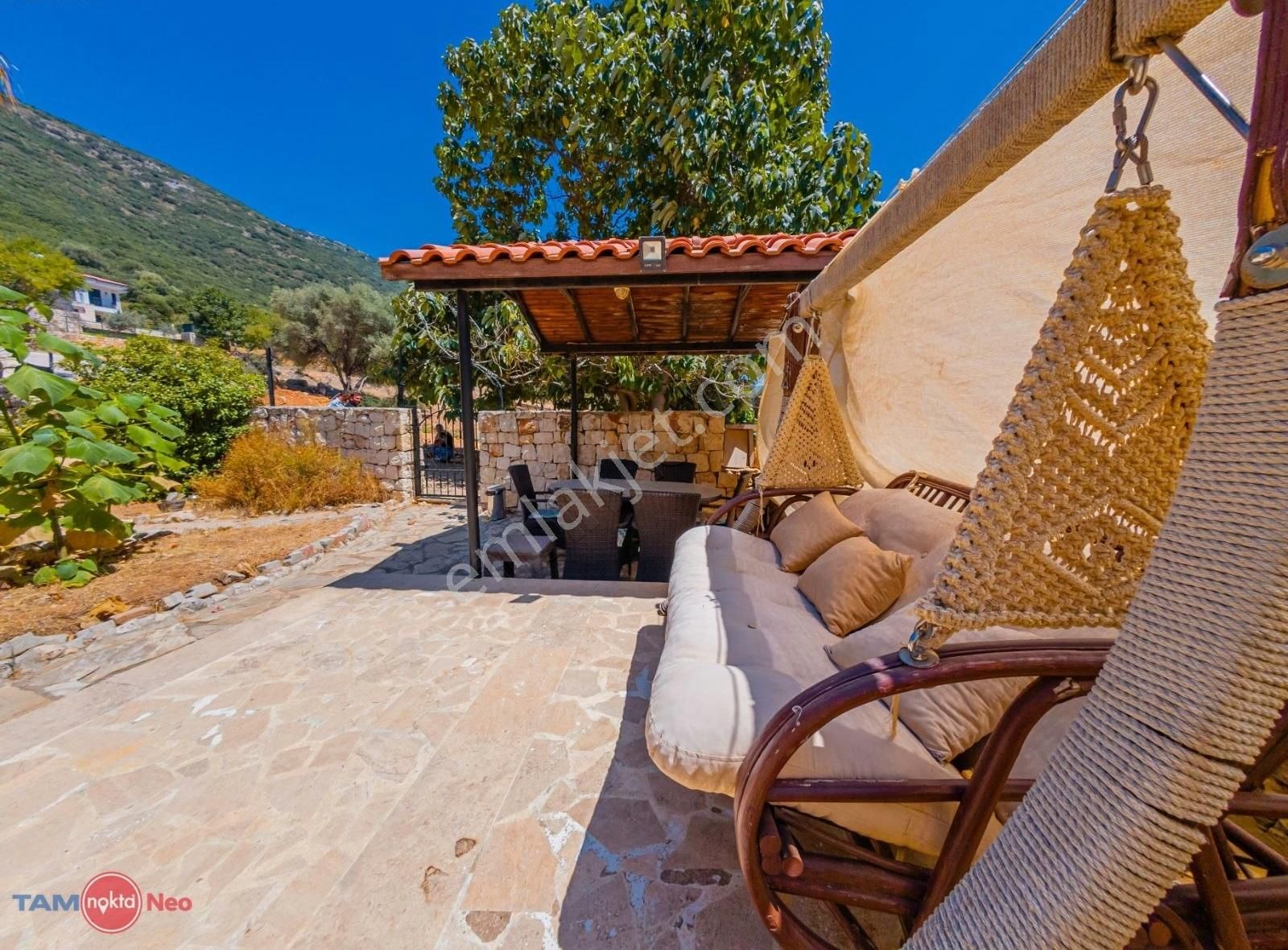 Kaş Merkezine 10 Dakikalık Mesafede Taş Villa - Görsel 2