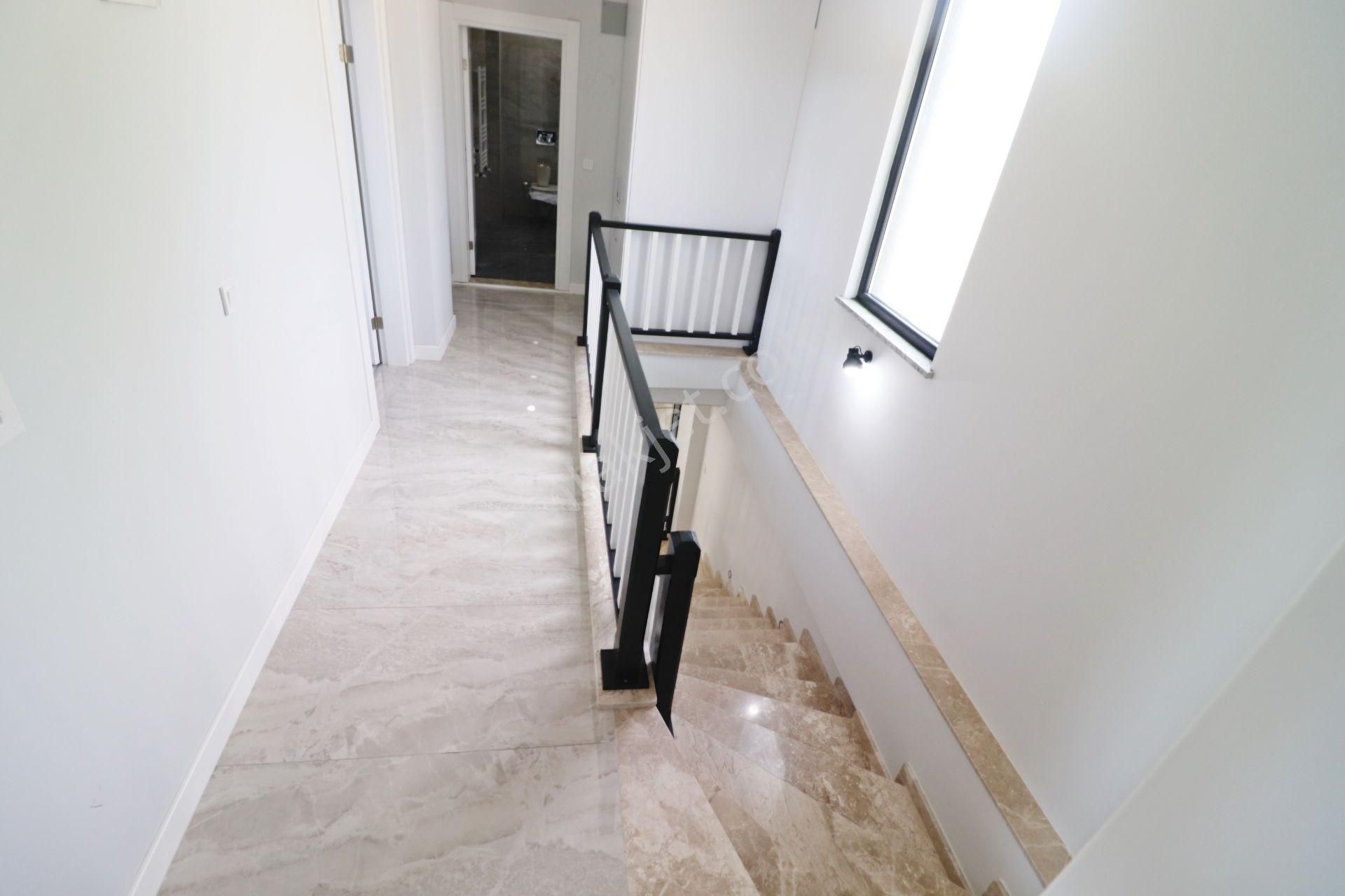 Irmaksudan 650 M² Arsa İçinde Tam Müstakil Özel Havuzlu Villa - Görsel 33