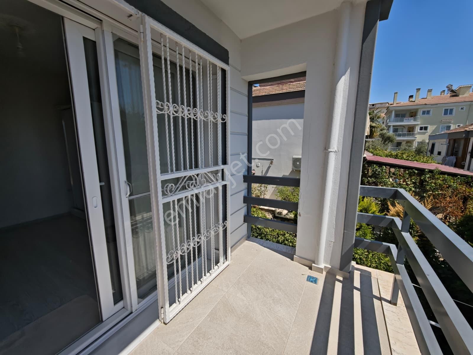 Kuşadası Kadınlar Denizi Satılık 3+1 Bakımlı Dublex Villa - Görsel 25