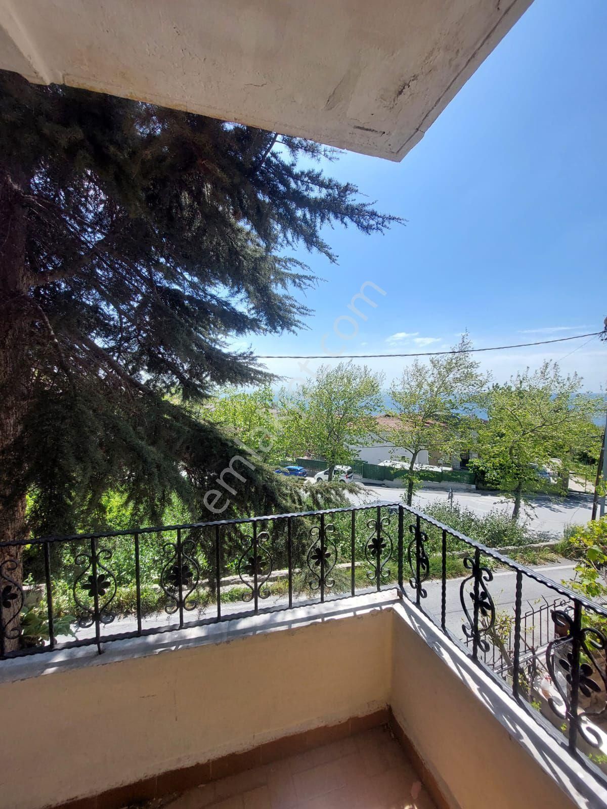 Kavaklı Sahilde 2+1 Balkonlu Daire