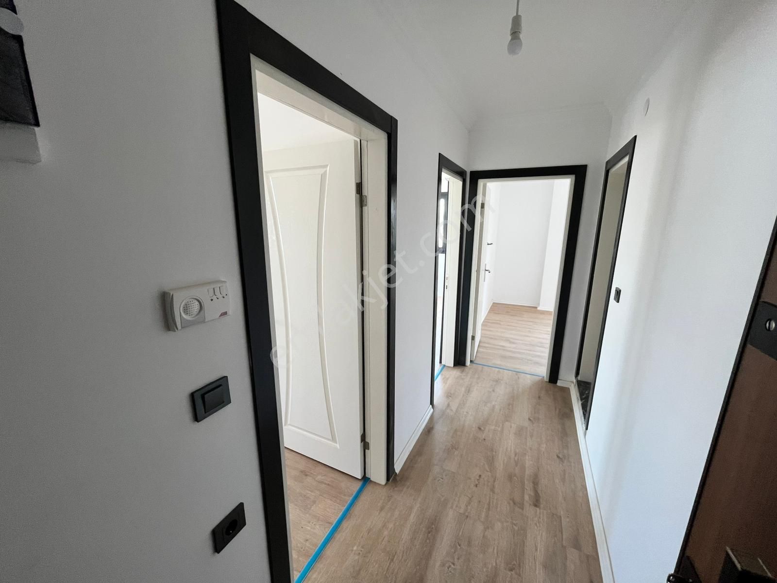 Didim Efeler Merkez'de 2+1 Asansörlü Ön Cephe Daire - Görsel 9