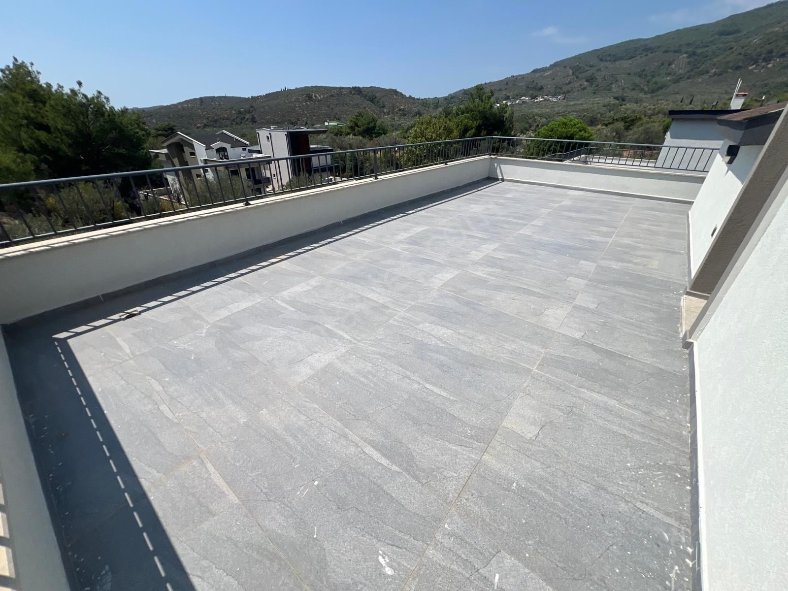 🩷cemre Emlaktan Güre'de Asansörlü Satılık Sıfır 4+1 Villa🩷 - Görsel 13