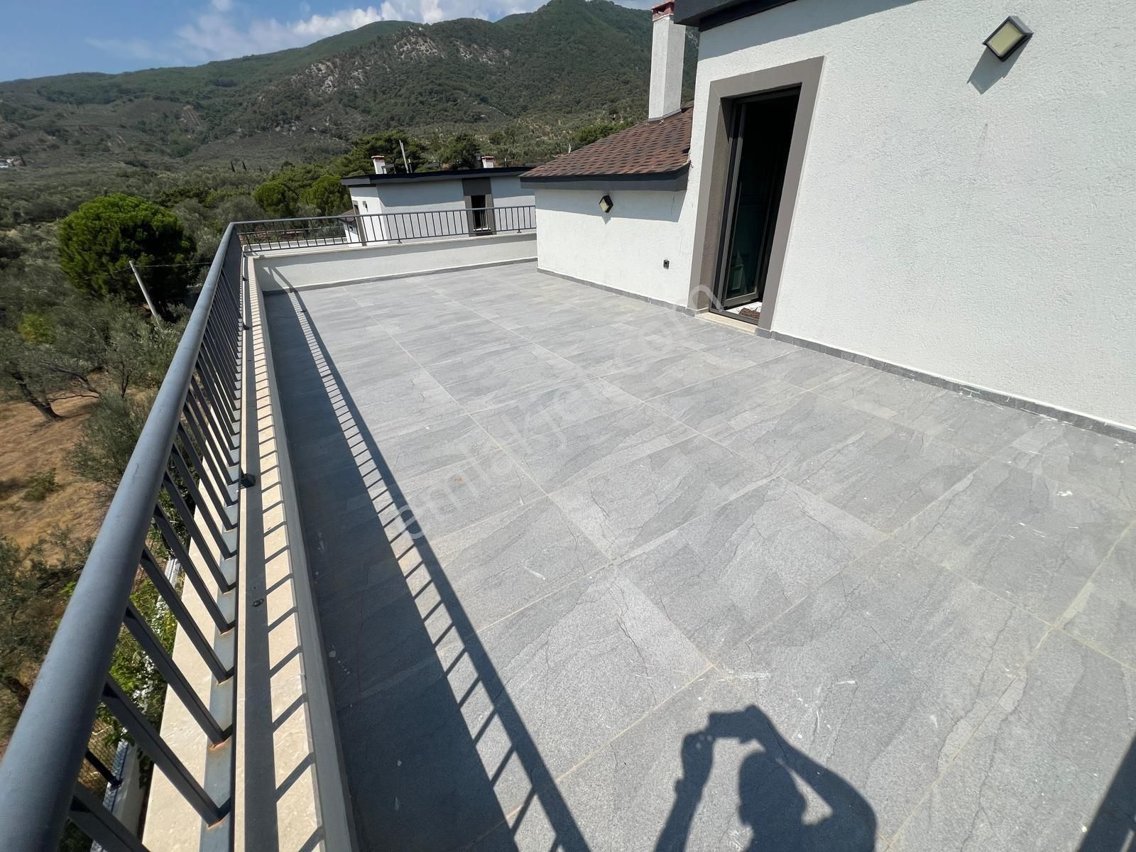 🩷cemre Emlaktan Güre'de Asansörlü Satılık Sıfır 4+1 Villa🩷 - Görsel 15