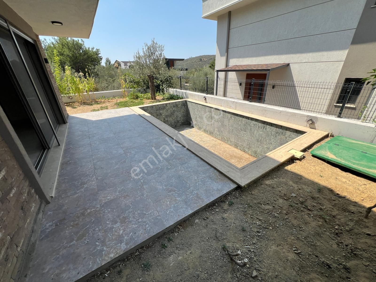 🩷cemre Emlaktan Güre'de Asansörlü Satılık Sıfır 4+1 Villa🩷 - Görsel 22