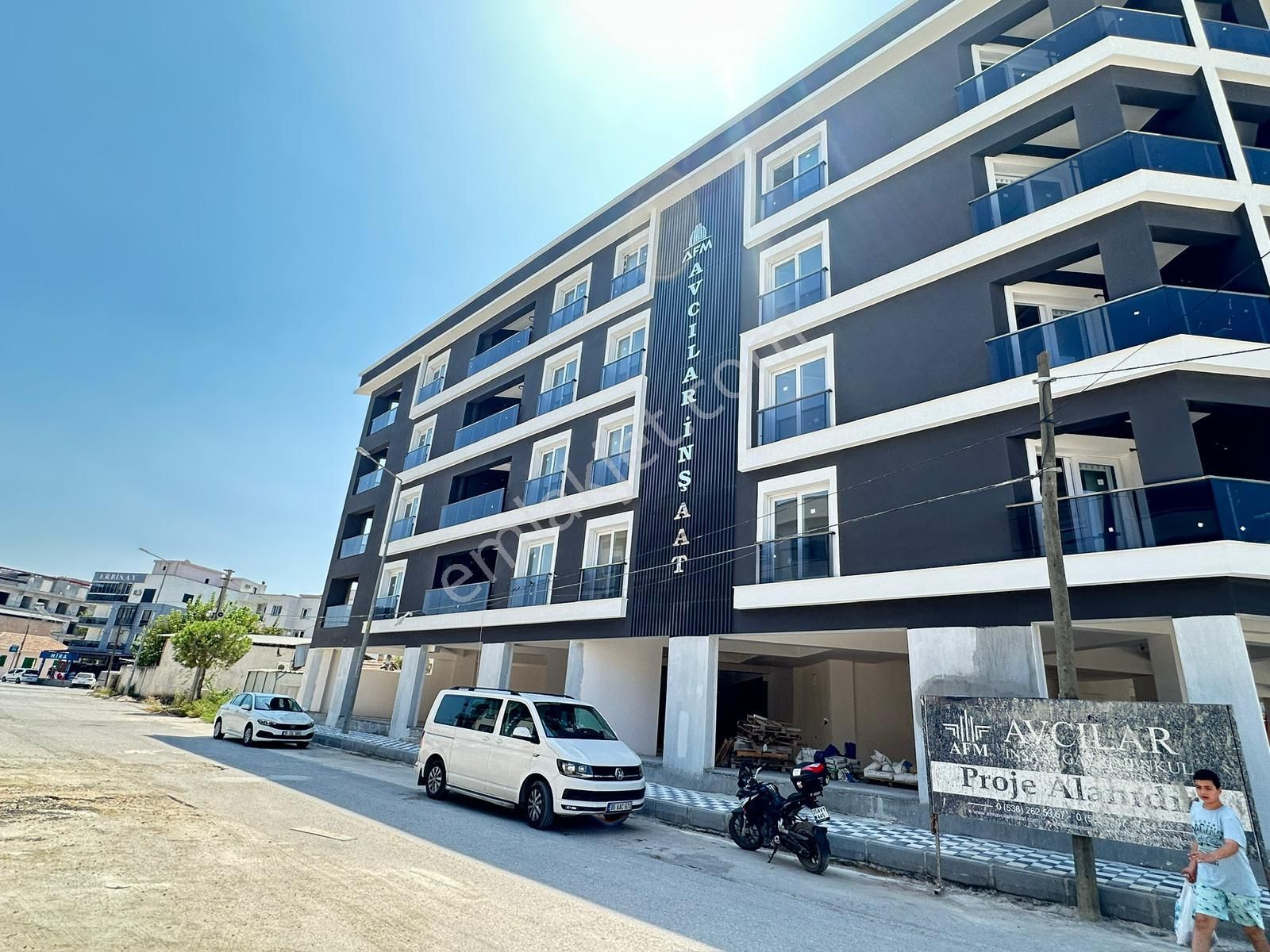 Seyrek Bakırçay Üniversitesi'ne Yakını 1+1 Doğalgazlı Kiralık Sıfır Daire​​​