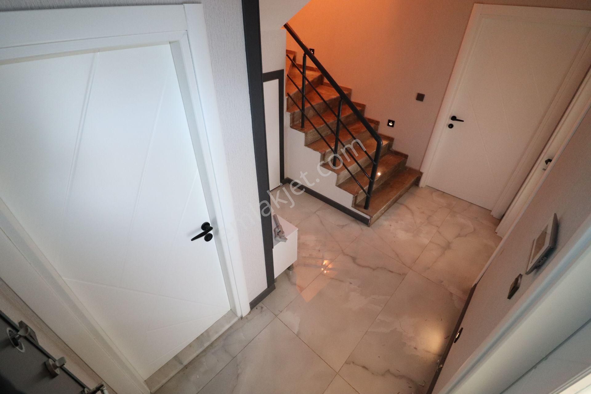 Irmaksudan Edremit Te Tasarım Harikası Satılık 4+1villa - Görsel 17