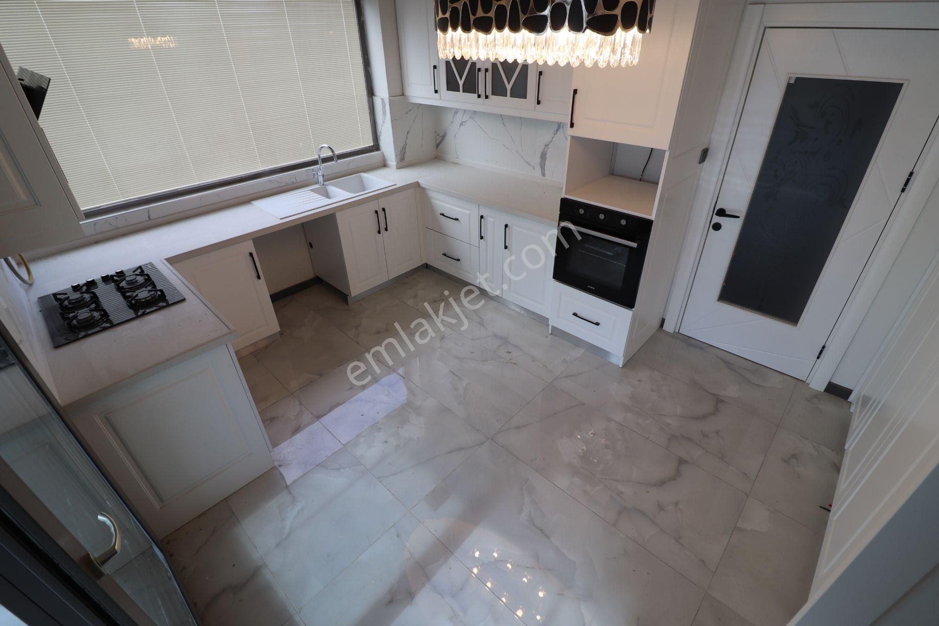 Irmaksudan Edremit Te Tasarım Harikası Satılık 4+1villa - Görsel 2