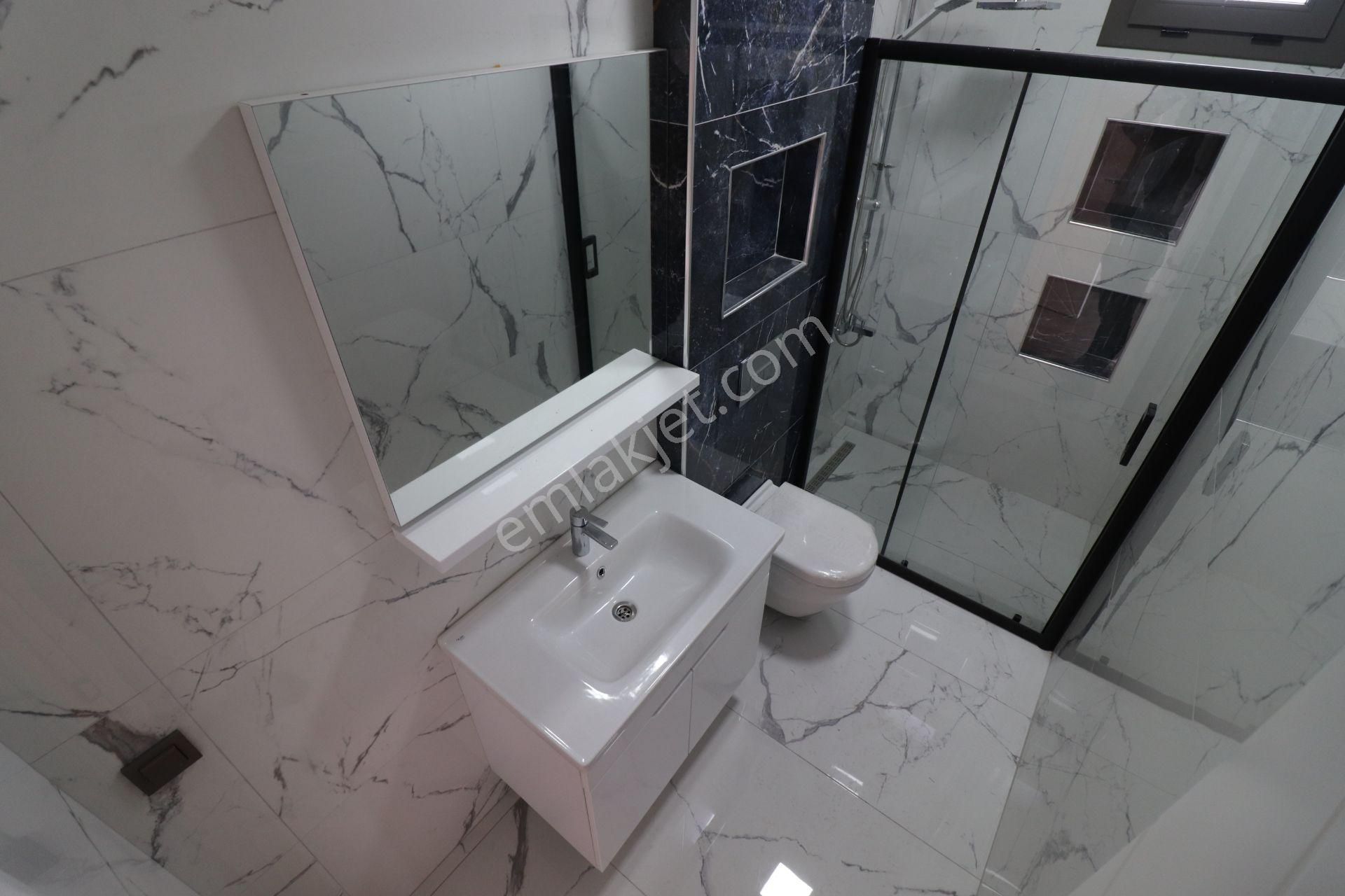 Irmaksudan Edremit Te Tasarım Harikası Satılık 4+1villa - Görsel 23