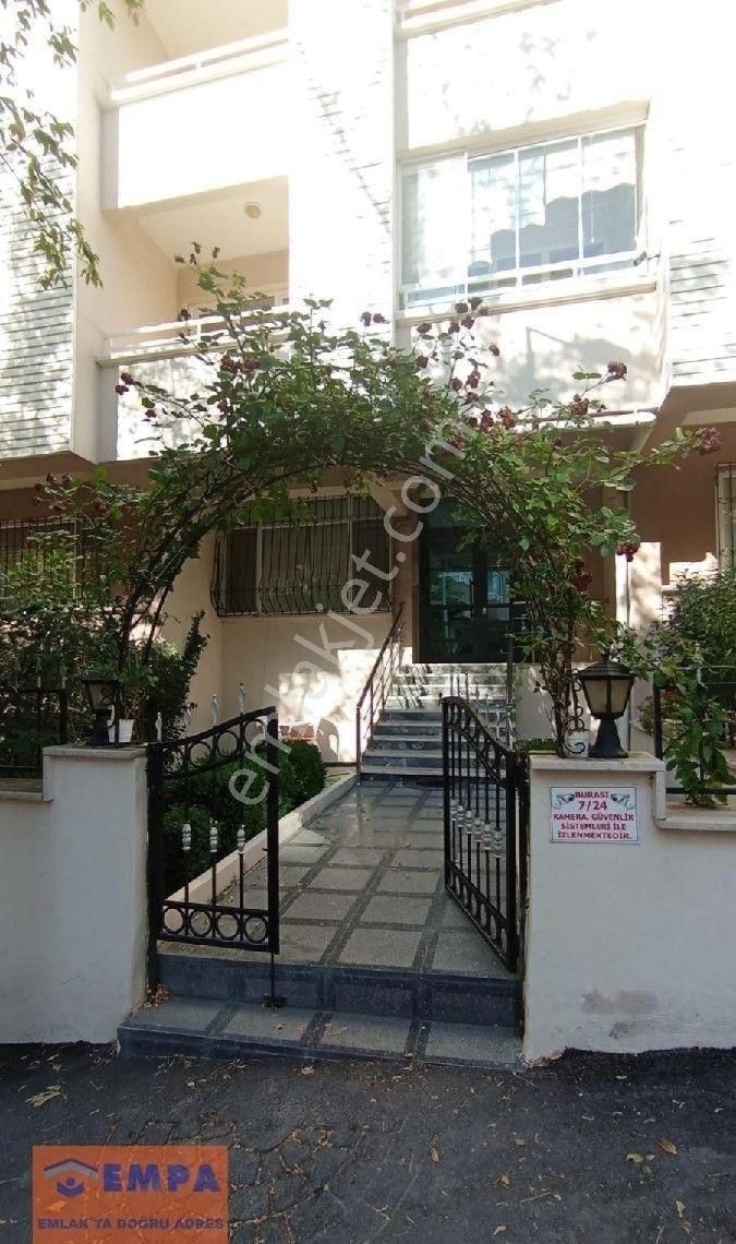 Empa' Dan Hilal 2 Mahallesinde Bakımlı Ferah 3+1daire