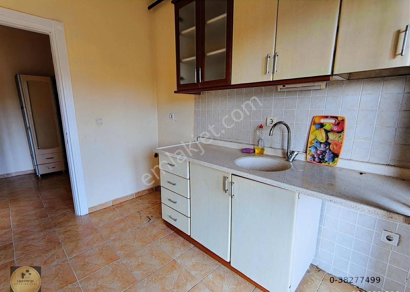 Ekb'den Taşucu Toki'de Kat Kaloriferli Bakımlı Kiralık Daire