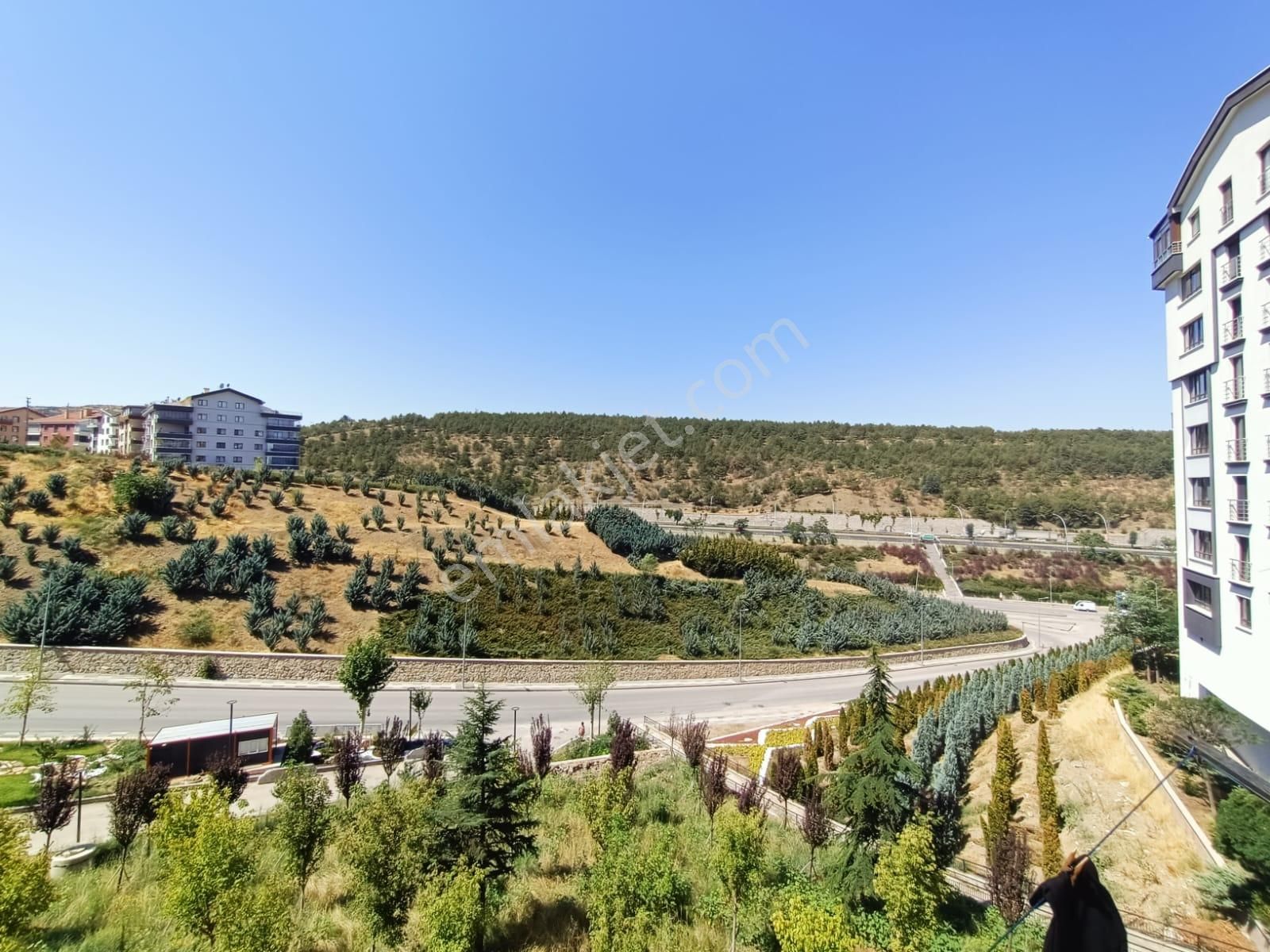 Vadi/ve/full/orman/manzara/3+1/2bny/yapılı/mantolama