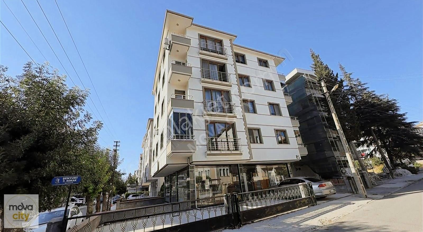 Bahçelievler Özdoğanlar Civarı Kiralık Bakımlı 4+1 Daire