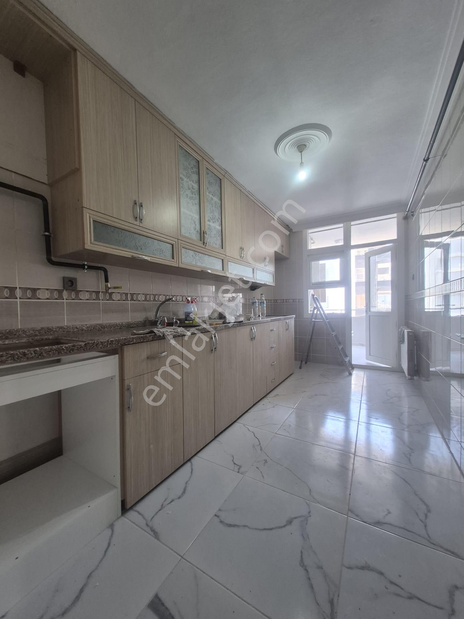 Buhara Ortaokulu Yürüme Mesafesinde 3+1 Kapalı Mutfak Doğalgazlı
