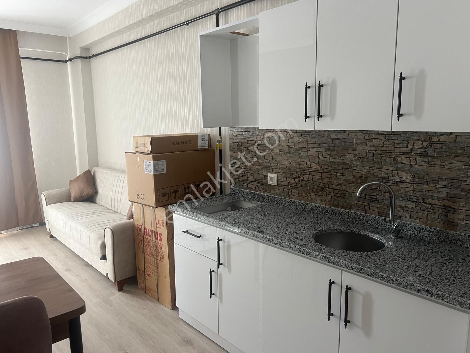 Aratol İstiklalde Kiralık 1+1 0 Daire