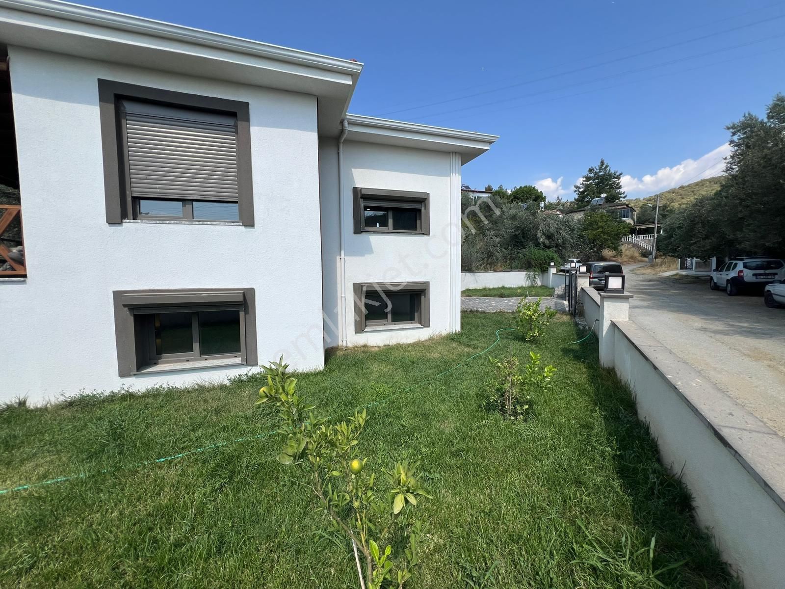 🩷cemre Emlaktan Güre Bölgesinde 300 M2 Arsa İçerisinde Satılık Sıfır 3+1 Villa🩷 - Görsel 6