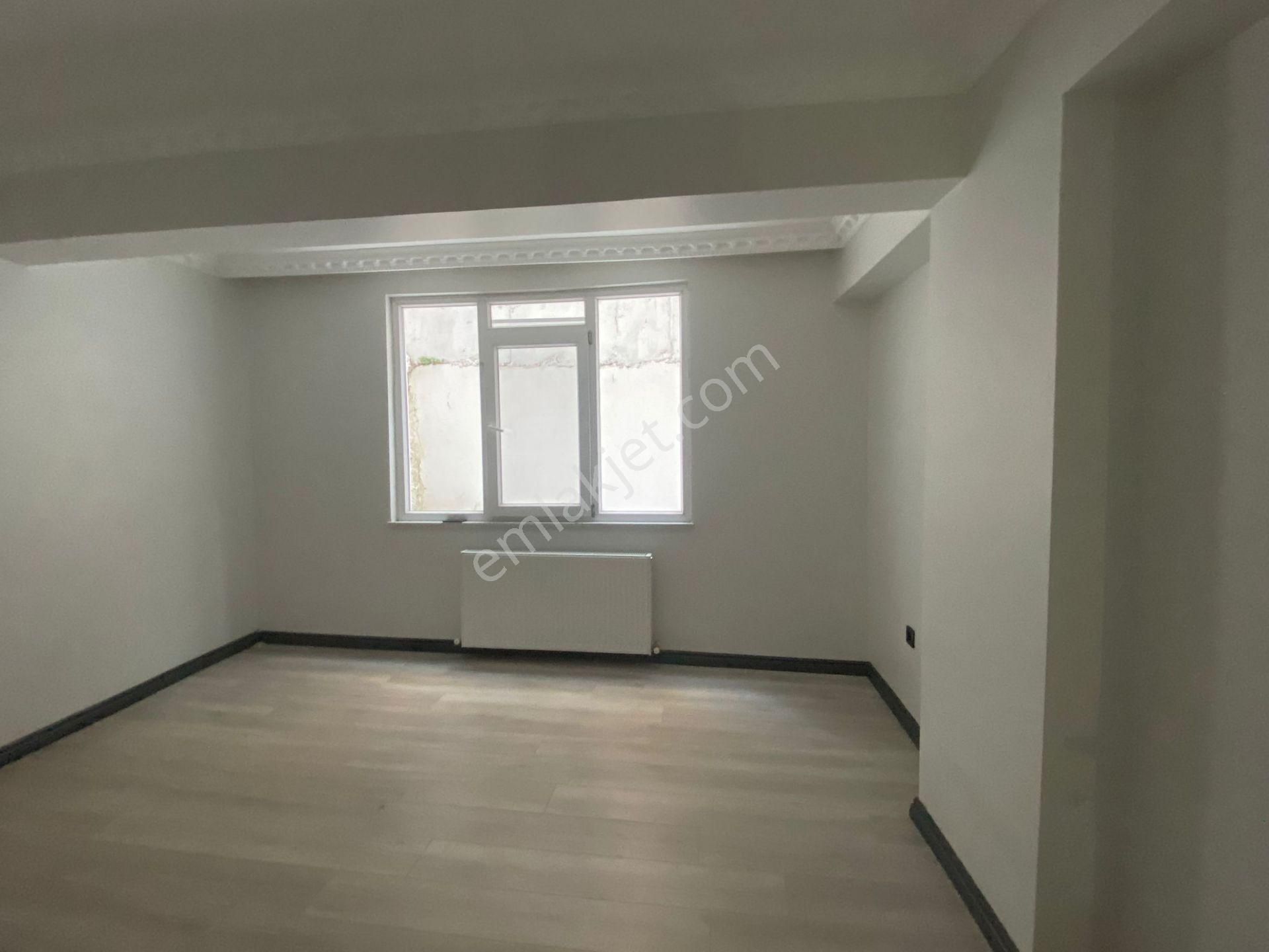 İletişim'den Küçükköy Yenimahalle Kiralık Bahçe Kat Daire Bahçeli