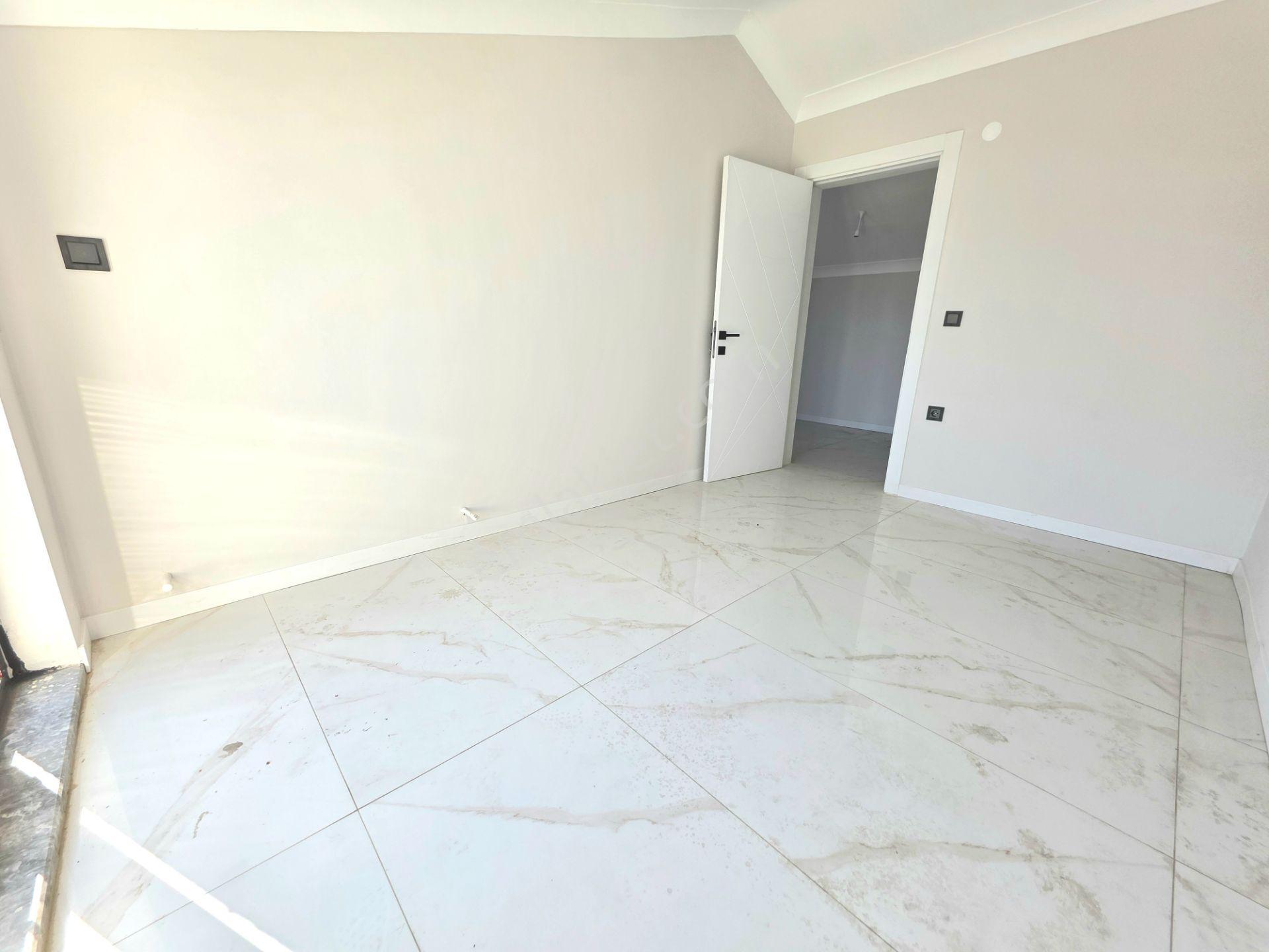 Vahdet'ten Tek Yetkili Gürede Site İçi Otoprklı Sıfır 3+1 Dublex - Görsel 28