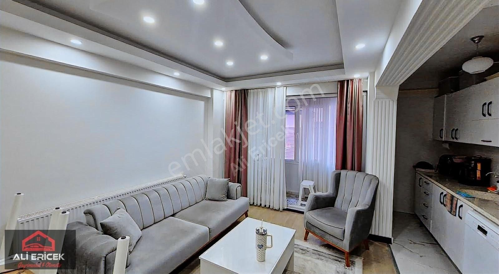 Kemalpaşa Merkez De Satılık 2+1 Doğalgazlı Yatırımlık Daire