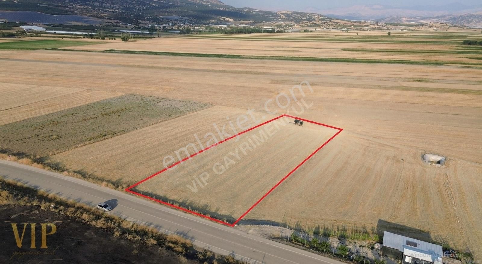 Vip Gayrimenkul'den Kışla Mah. Anayol Cepheli 4.320m² Arazi - Görsel 2