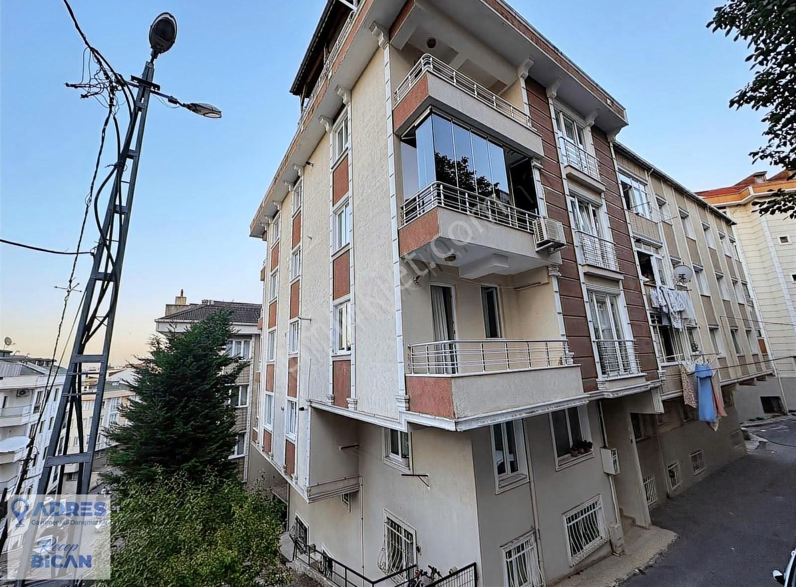 Eyüpsultan Esentepe De Satılık 3+1 Daire