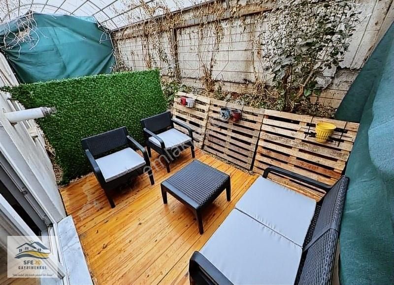 Üniversiteye Yakın Müstakil Girişli Bahçeli Satılık Apart