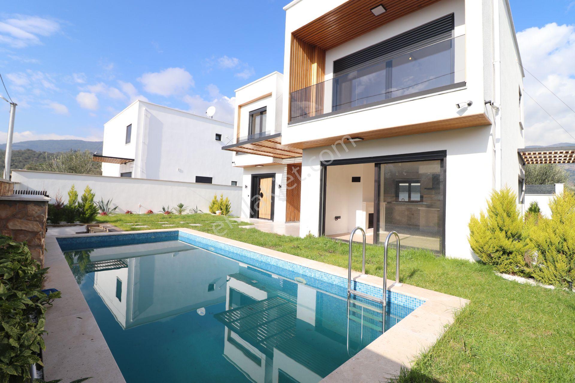 Güre De Efsane Göz Kamaştıran Havuzlu Saunalı 5+1villa - Görsel 25