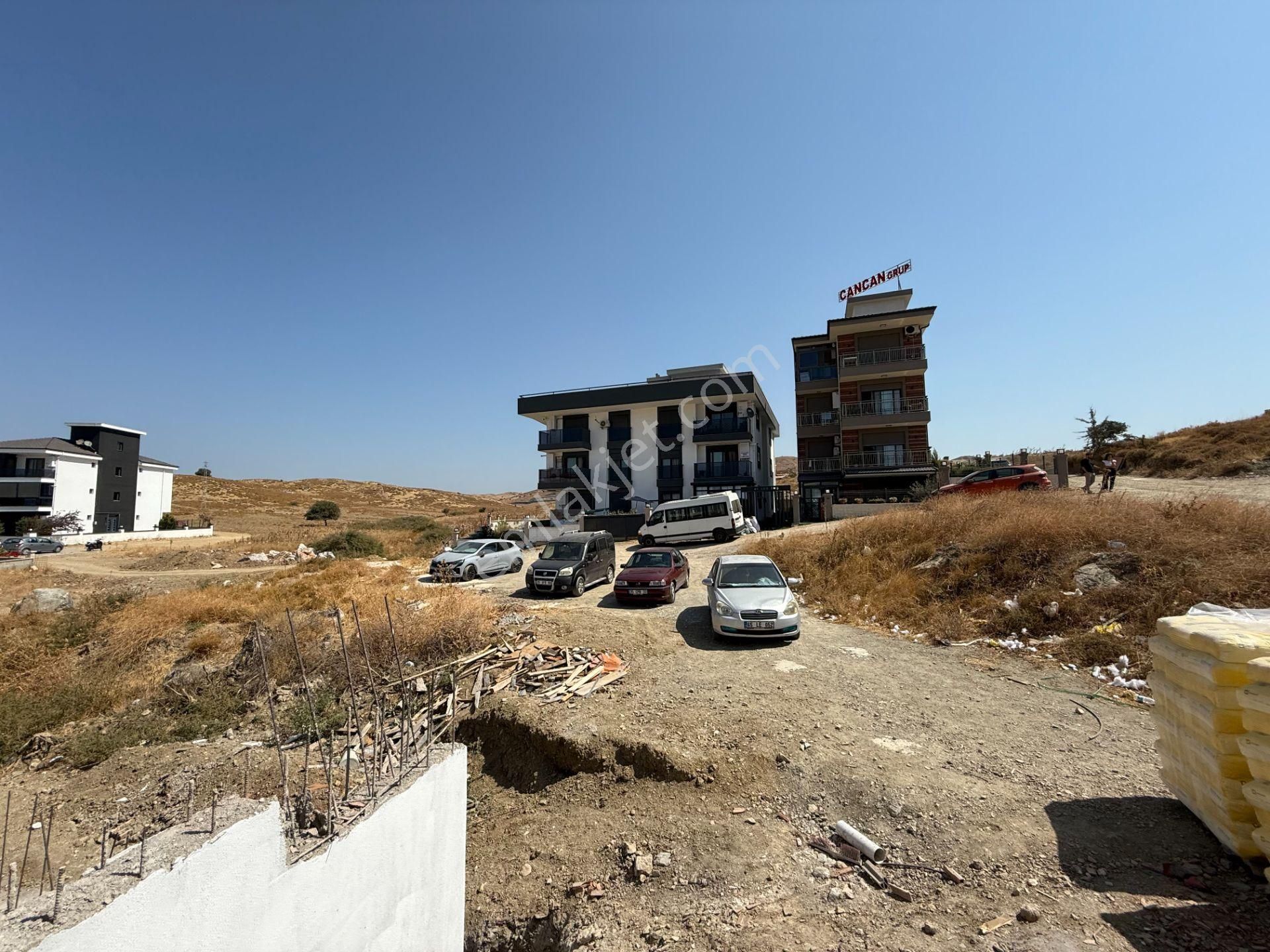 Seferihisar Çolakibrahimbey’de Köşe Konumlu Yatırımlık Arsa - Görsel 3