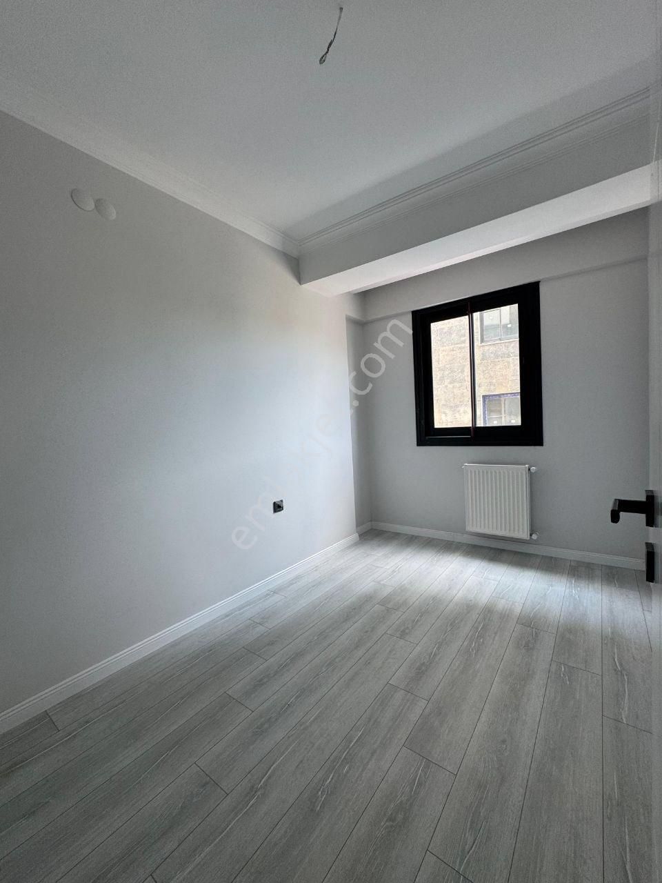 İzmir Karabağla Devrim Mahde Site İçerisinde 3+1 Satılık Sıfır Daire - Görsel 18