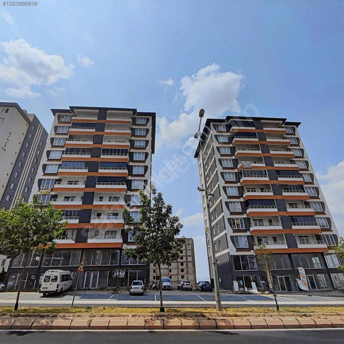 Mimsin Cadde Üzeri Meskenli 3+1 Satılık Daire
