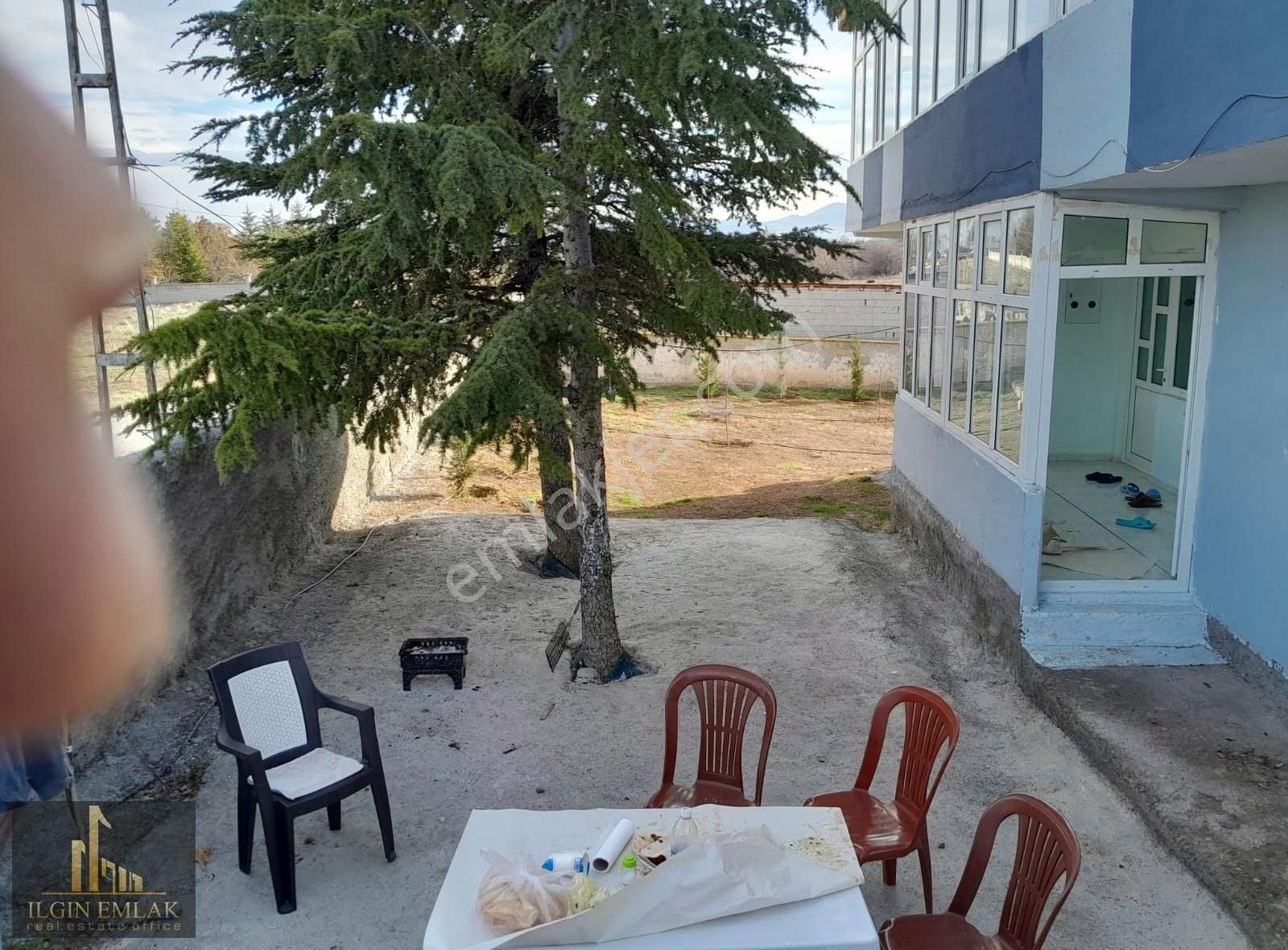 Sarayönü'nde Satılık Büyük Ve Küçük Baş Hayvan Çardağı - Görsel 8