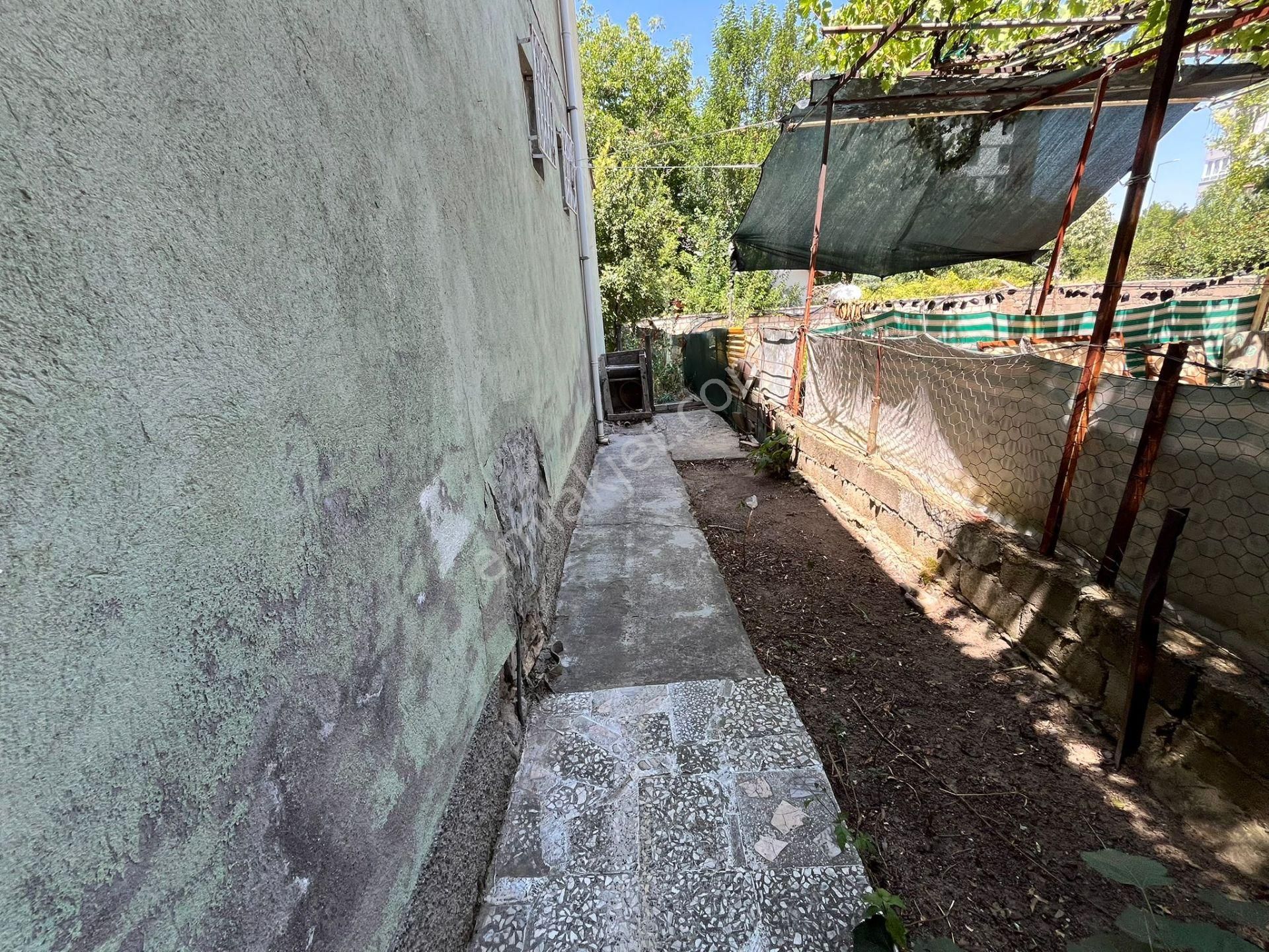 Seydişehirde Satılık Bina --- Sadece 3+1 Daire Fiyatına 2 Adet 3+1 - Görsel 8