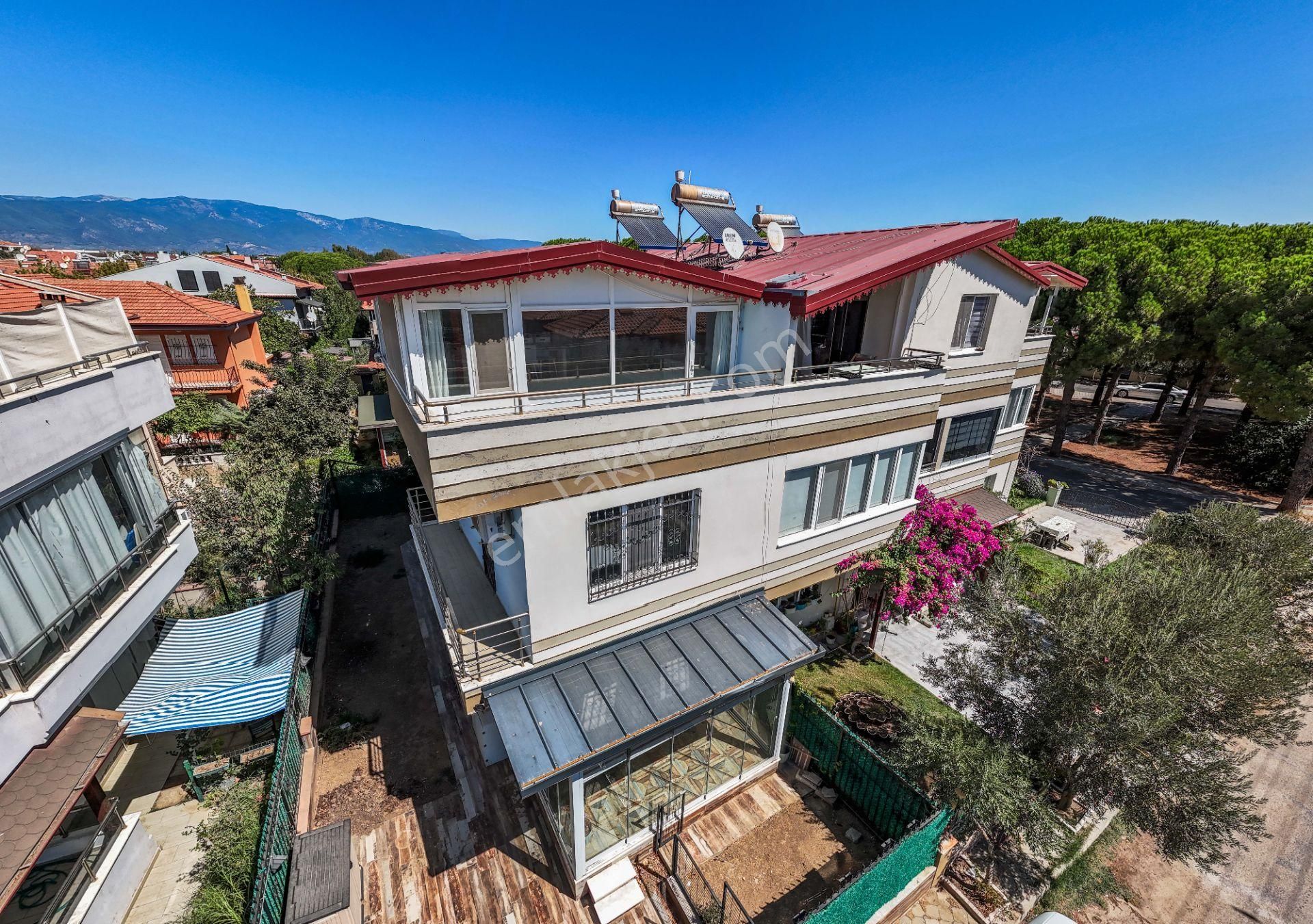 Yaz Kış Oturuma Uygun Ören Mah 3+2 Villa