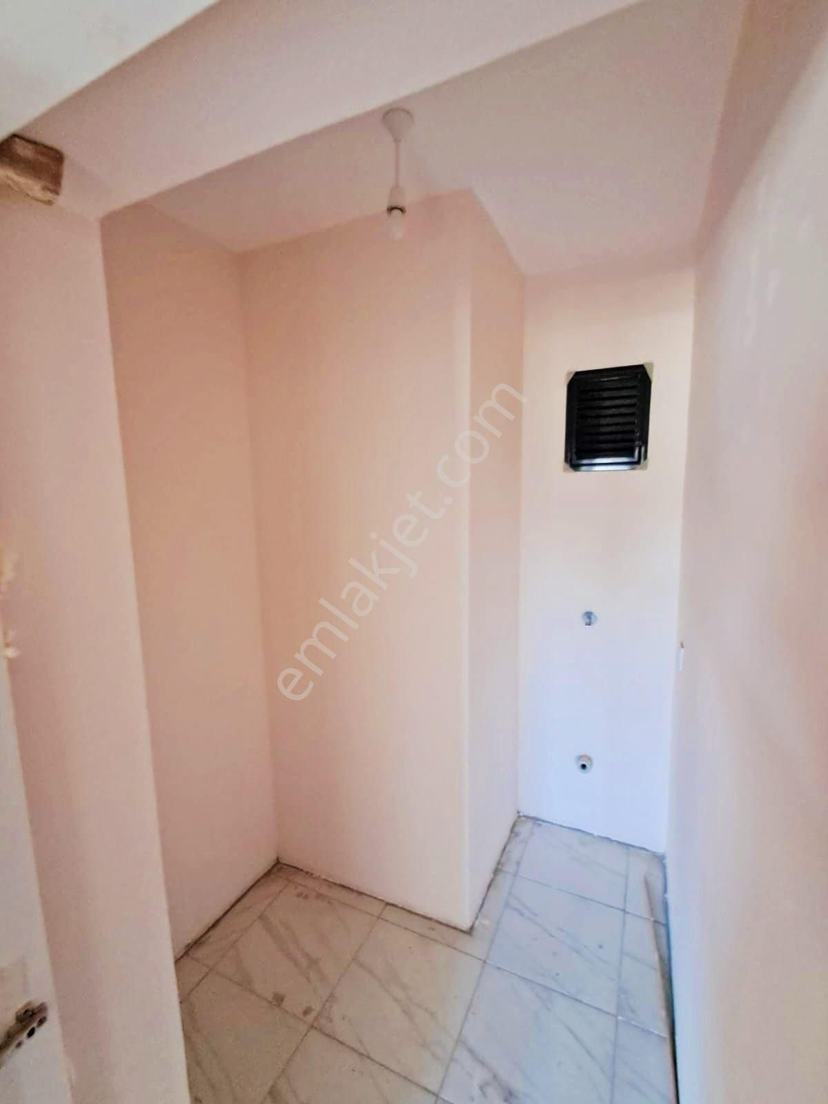 Alandüzün'de Kiralık 3+1 Kiler'li Daire - Görsel 17