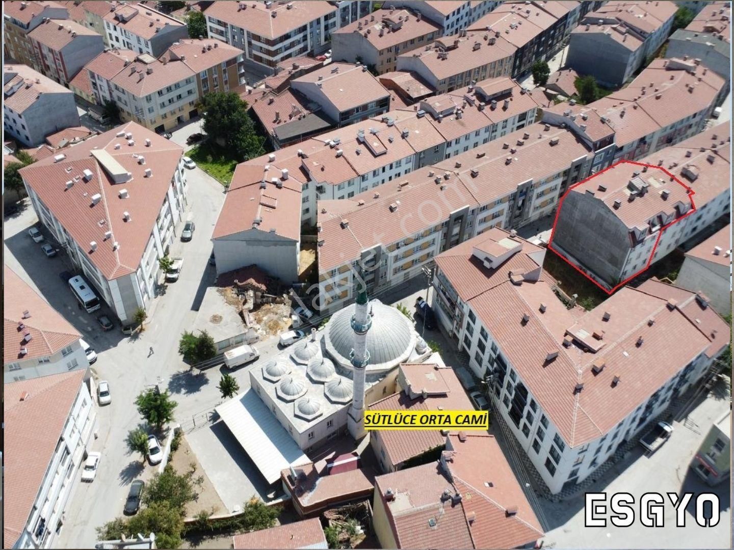 Esgyo'dan Anadolu Üniversitesi Yakını Satılık 12 Adet Daire - Görsel 2