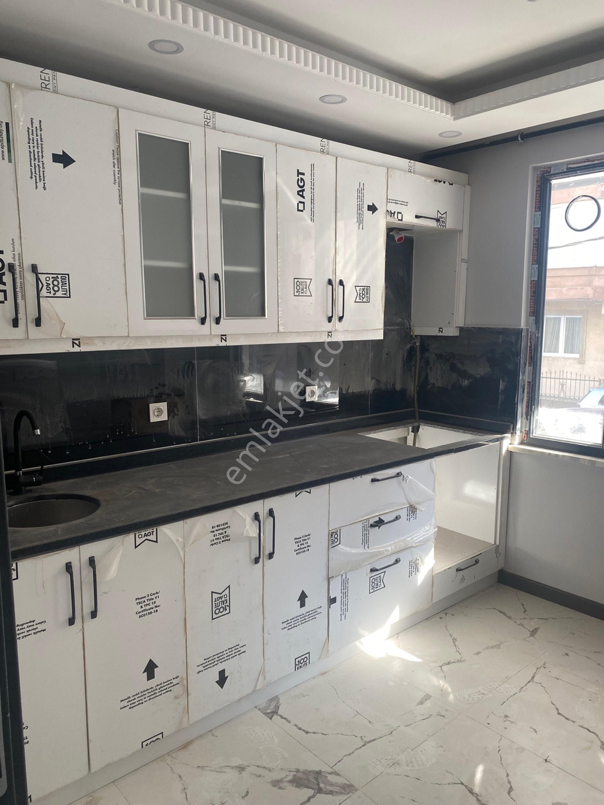 Emaalsiz Satılık 4+2 Dubleks Daire - Görsel 2