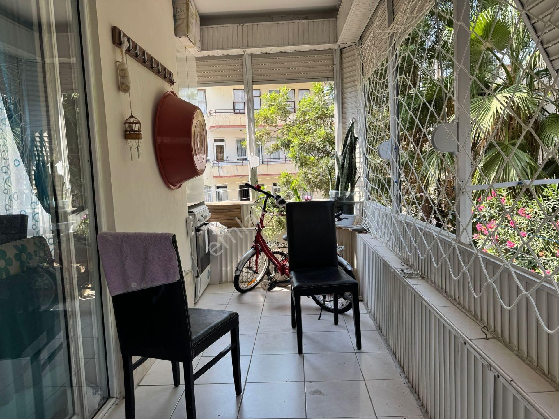 Güllerpınarı Mahallesinde Satılık 3+1 Daire